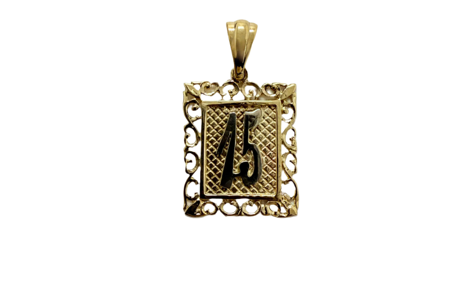 15 Años Quinceañera Pendant