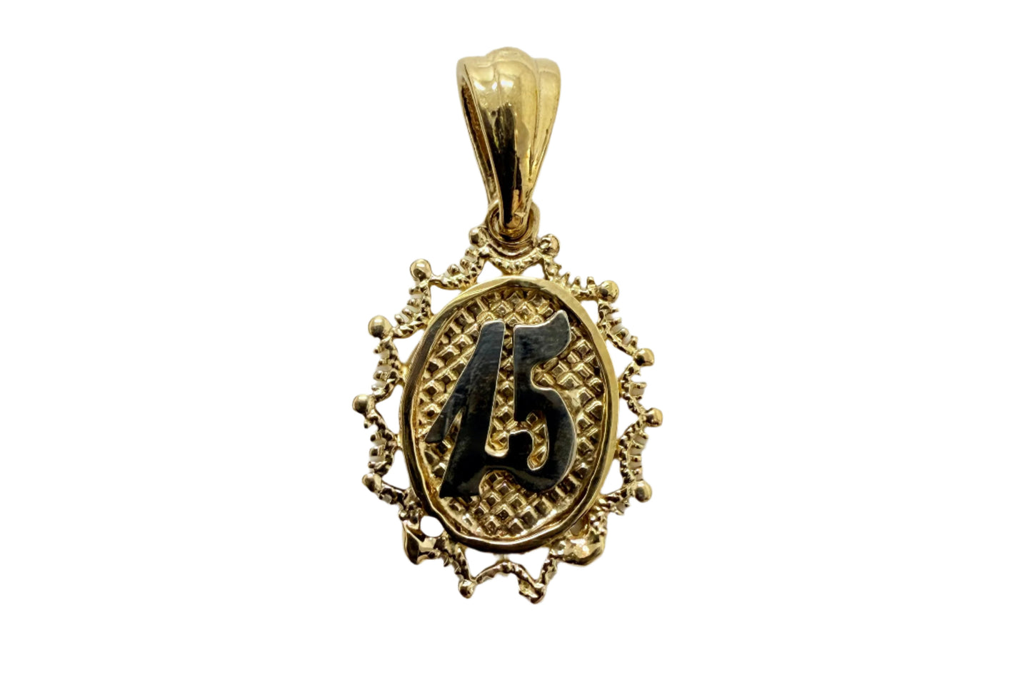 15 Años Quinceañera Pendant