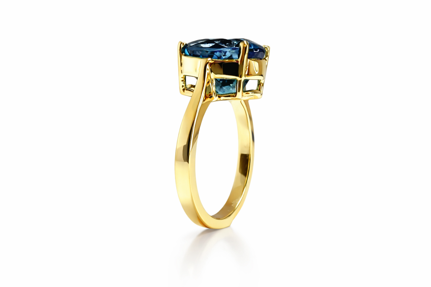 10.26 ct Genuine Blue Topaz Oval Ring