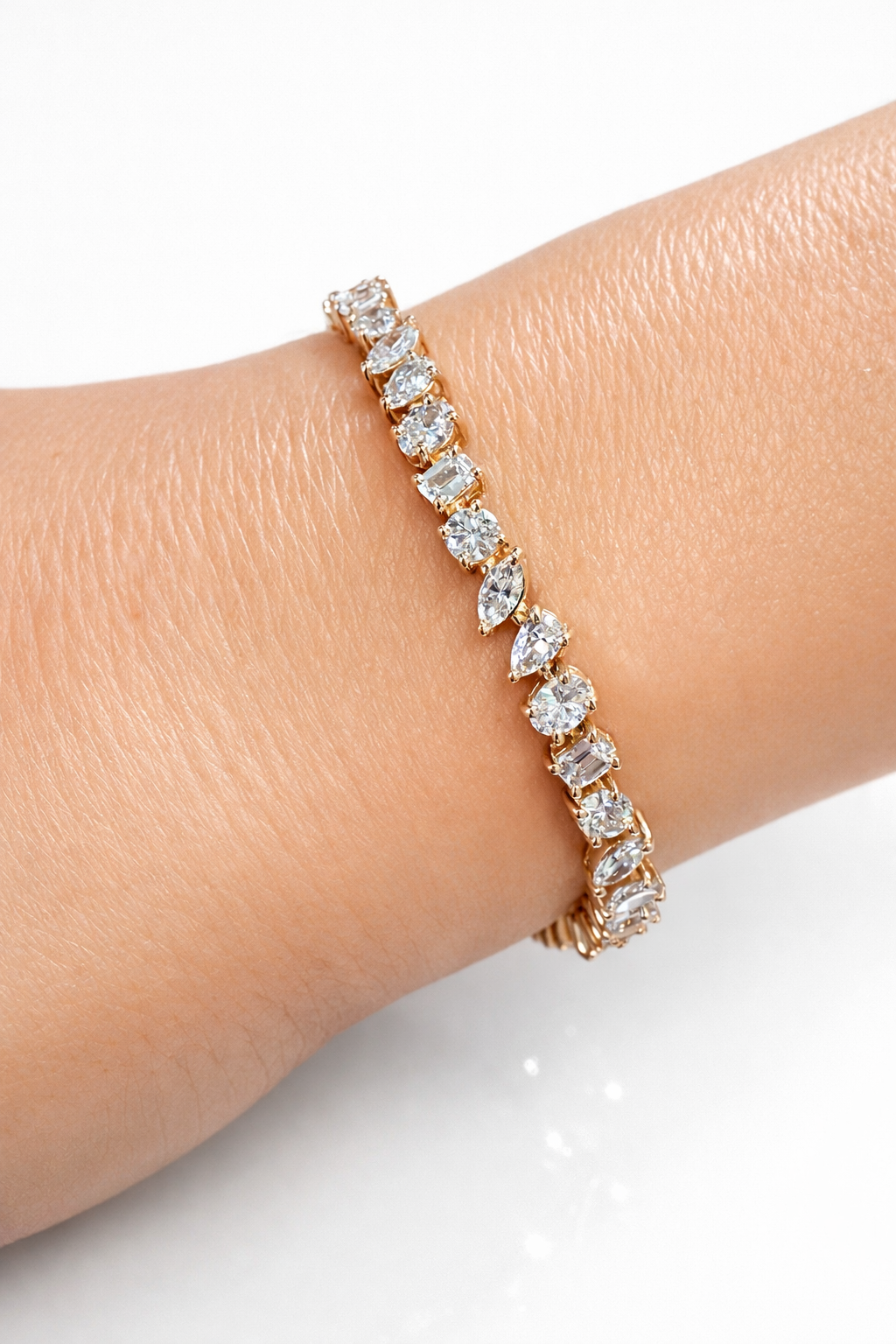 9.25 ctw Five Shape Diamond Tennis Bracelet