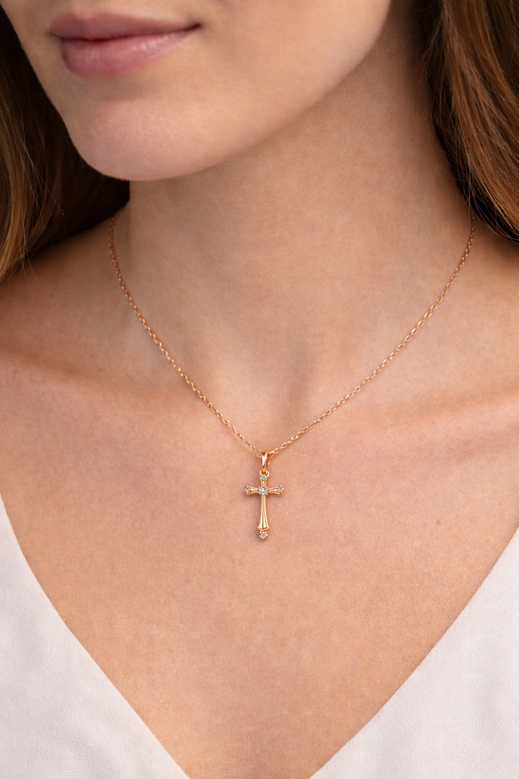 .14 ctw Round Diamond Cross Pendant