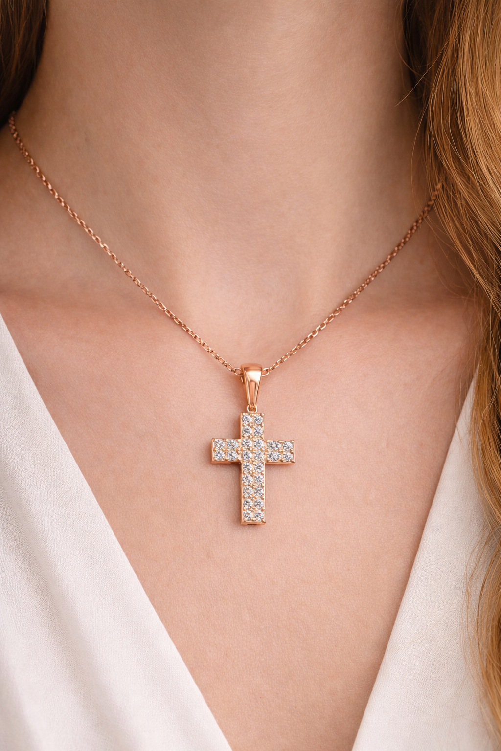 .29 ctw Round Diamond Cross Pendant