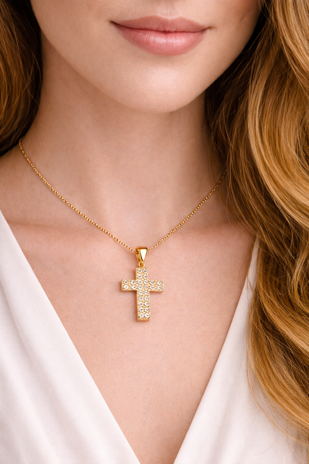 .29 ctw Round Diamond Cross Pendant