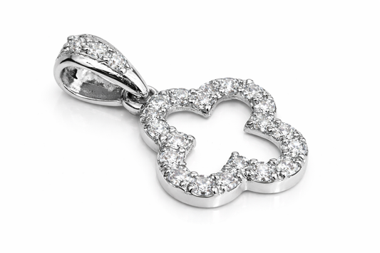 0.37 ctw Flower Clover Diamond Pendant