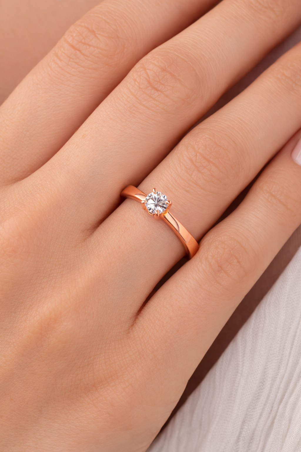 0.59 ctw Round Solitaire Diamond Engagement Ring